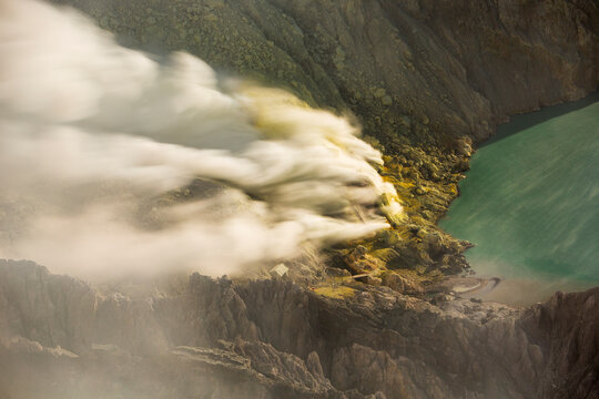 Kawah Ijen volcano, Banyuwangi, Java, Indonesia