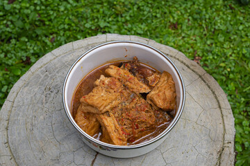 tofu cooked with coconut milk