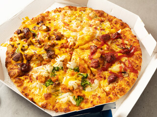 4 types of pizza on one plate