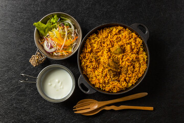 典型的なインドカレー　Typical Indian curry set