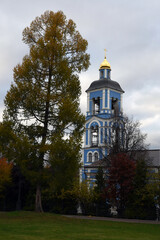 Fototapeta na wymiar Old church. Architecture of Tsaritsyno park in Moscow. Popular landmark.