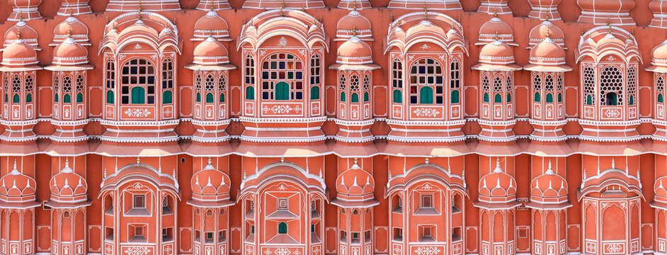 Exterior architecture of Hawa Mahal in Jaipur, Also known as Palace of the winds.