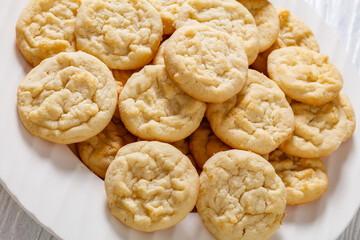 amish sugar cookies on plate, top view
