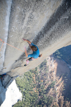 Climber falling while lead climbing on The Nose, El Capitan Yosemite
