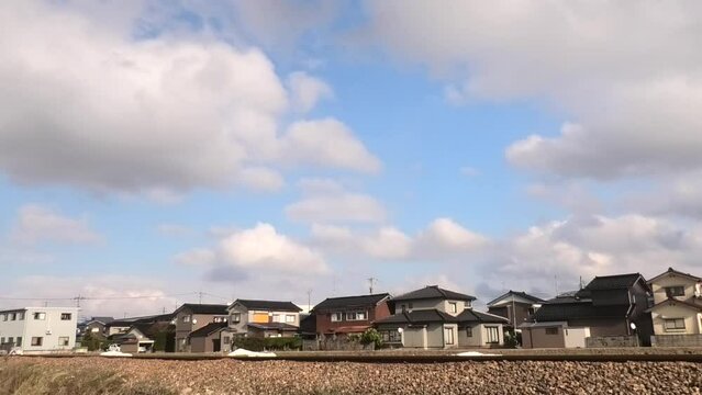 城端線　べるもんた