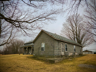 Fototapeta na wymiar Abandoned 1800's Era Tobacco Farm House