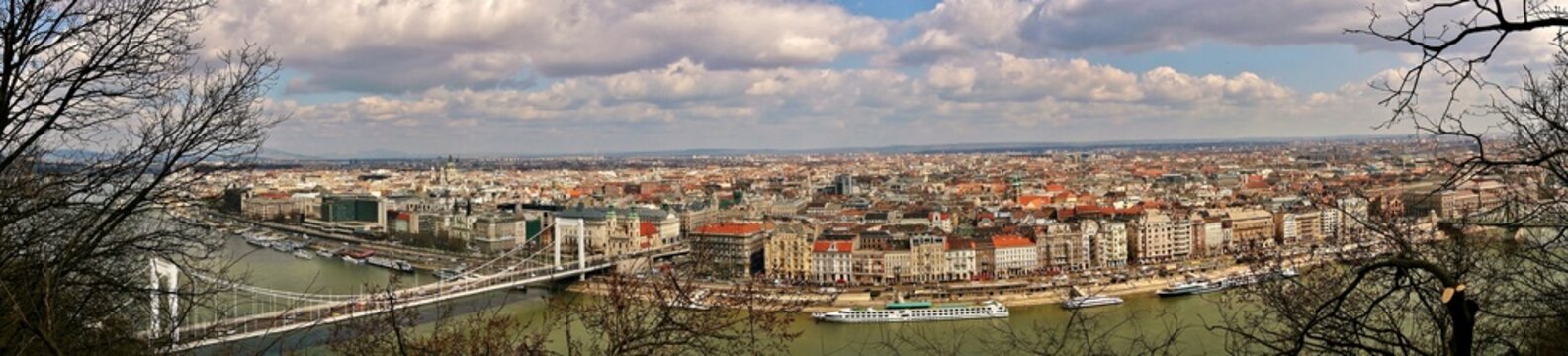 Panorama Budapest © Querbeat01