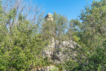 Scenic view of Doyran lake with reflection of mountains 