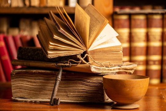 Libri antichi in archivio