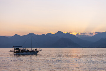 people taking pictures at sunset selfie silhouette valentine's day