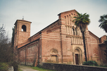 Fototapeta na wymiar Vezzolano Abbey, a religious building in Romanesque and Gothic style, one of the most important medieval monuments in Piedmont
