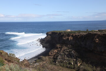 Brandung an der Nordk&uuml;ste von Teneriffa