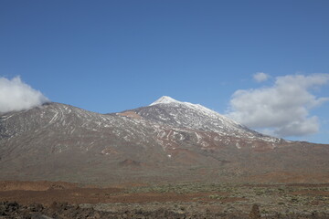 El Teide Im Dezember 2022 teilweise mit Schnee bedeckt