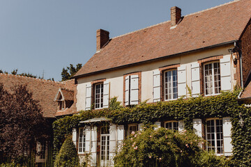 La maison des vacances à la campagne