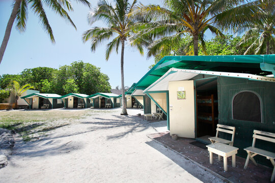 The eco cabins at Lady Elliot Island, the southern-most coral cay of the Great Barrier Reef, Australia.
