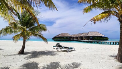 Fototapeta na wymiar Maldives bench