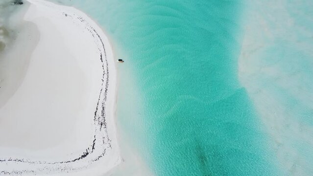 Sand bar - Long Island (Bahama)