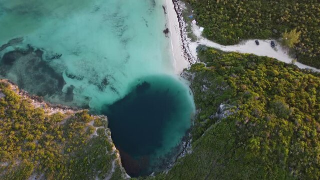 Dean's Blue Hole - Long island (bahamas)