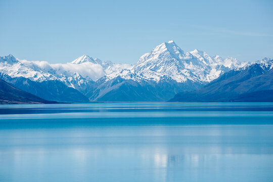 Mount Cook landscape reflection on Lake Pukaki, the highest mountain in New Zealand and popular travel destination