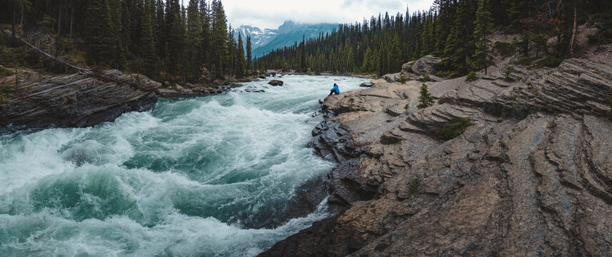 Mistaya River, Banff National Park, Alberta, Canada