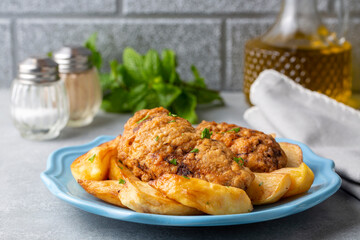 Turkish style meatballs ( Turkish name; Kadin Budu Köfte )