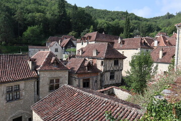 Saint-Cirq-Lapopie, the beautiful village in France