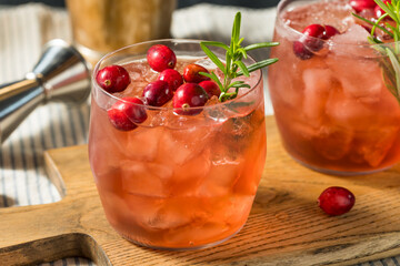 Boozy Refreshing Christmas Cranberry Cocktail