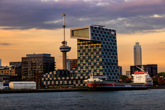 The Shipping and Transport College Group. Rotterdam; Netherlands . Sunset shot