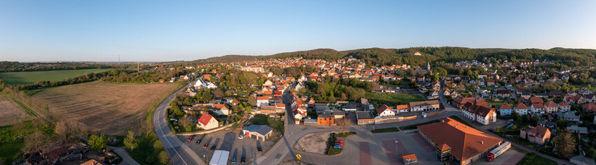 Obraz premium Luftbildaufnahmen Gernrode Rieder Harz