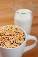 Breakfast corn flakes. bowl of corn flakes. IA Tehnology