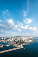 Fototapeta premium Overlooking the Qingdao Urban Coast Line Scenery