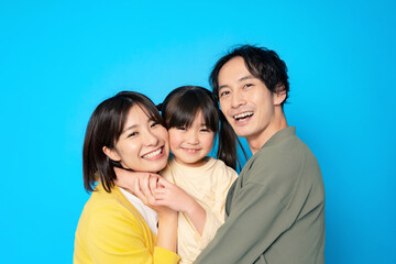 Fototapeta premium 笑顔の子育て家族
