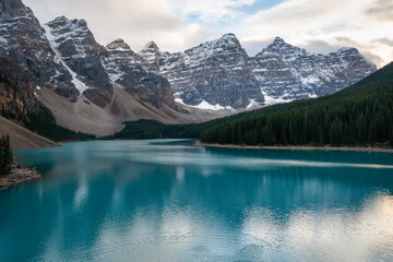 Naklejka na ściany i meble Moraine Lake in Banff National Park, Alberta, Canada