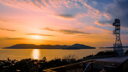 春の与島から備讃瀬戸の夕暮れ（香川県坂出市）