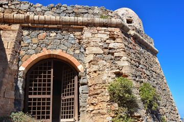 Haupteingang zur venezianischen Festung auf der Imeri Gramvousa, Kreta (Griechenland)
