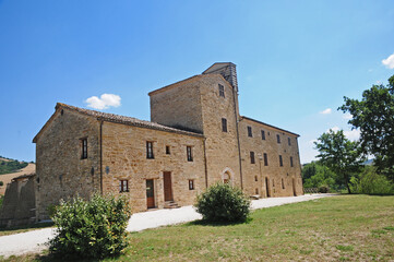 Fototapeta na wymiar Abbazia di Sant'Urbano. Apiro, provincia di Macerata - Marche