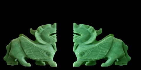 Real jade is green carved jade. © Diamon jewelry