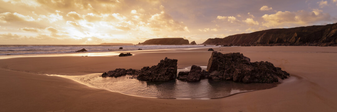 Marloes Sands Beach Sunset Pembrokeshire Coast Wales