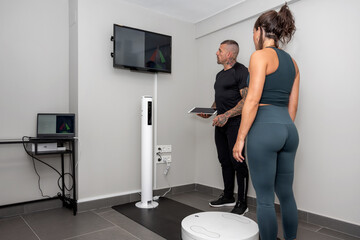Athletes reading 3D body scanner data