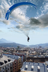 Gleitschirmfliegen. Paragliding.	Salzburg.
