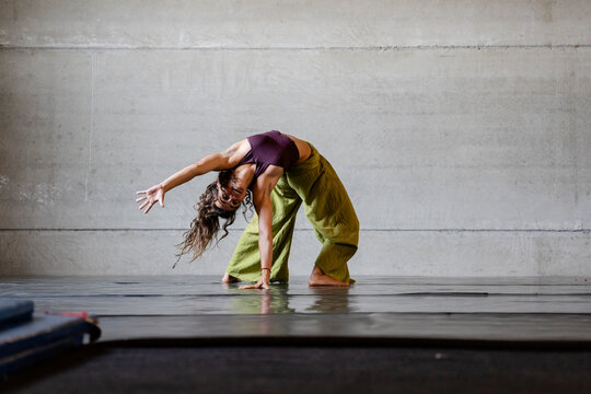 Young contortionist