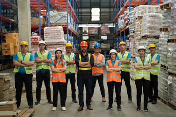 Obraz premium Asian salesman Tim, check stock in warehouse with tablet and barcode scanner, business idea..