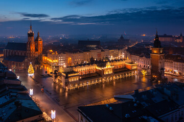 Fototapeta na wymiar Old town of Krakow with amazing architecture at dawn, Poland.