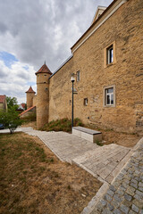 Fototapeta na wymiar Stadtmauer um die Altstadt von Mainbernheim, Landkreis Kitzingen, Unterfranken, Bayern, Deutschland