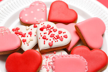 Obraz premium Plate of tasty heart shaped cookies, closeup. Valentine's Day celebration
