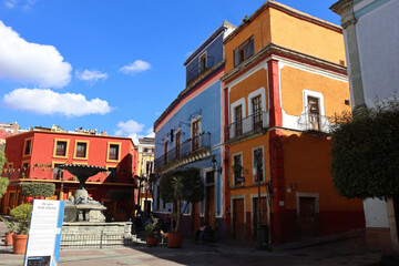 Fototapeta premium Arquitectura de Guanajuato Capital 2023 // Guanajuato City's Architecture 2023