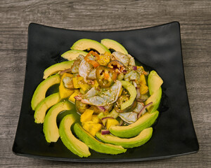 Shrimp in very spicy aguachile with mango and cucumber
