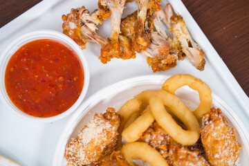 chicken wings with sauce
