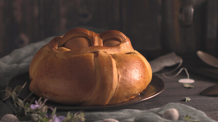 Easter folar with egg