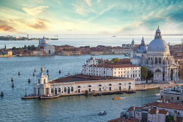 Fototapeta premium Beautiful views of Santa Maria Della Salute and the Venetian lagoon in Venice, Italy
